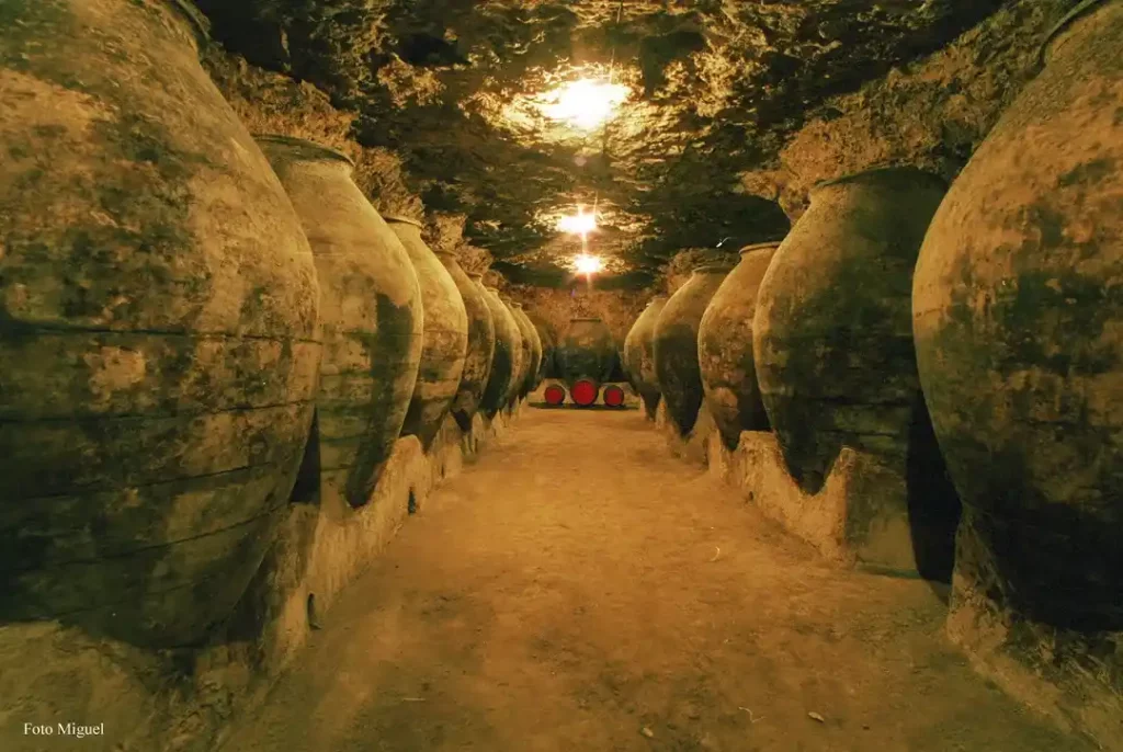 Aspecto original de la cueva de La Bodega de las Estrellas, en Valdepeñas